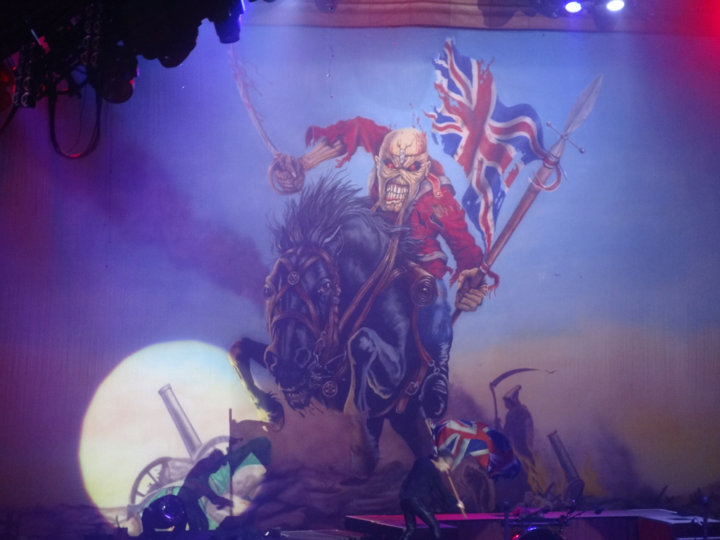 IRON MAIDEN : Paris, AccorHotels Arena, 6/7/18 Dsc03011