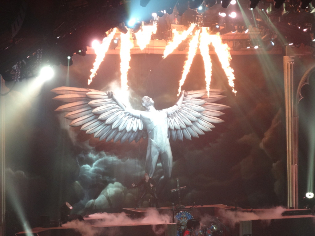 IRON MAIDEN - Page 12 Dsc03027