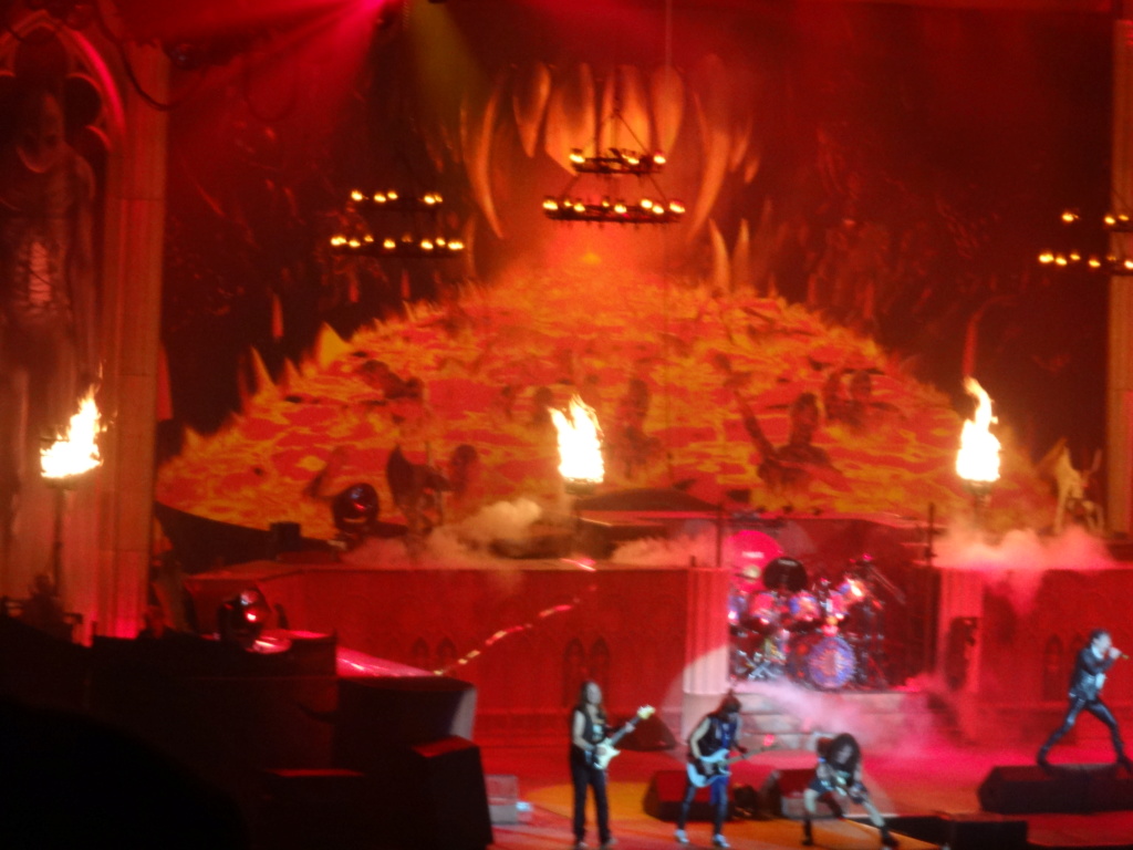 IRON MAIDEN : Paris, AccorHotels Arena, 6/7/18 Dsc03033