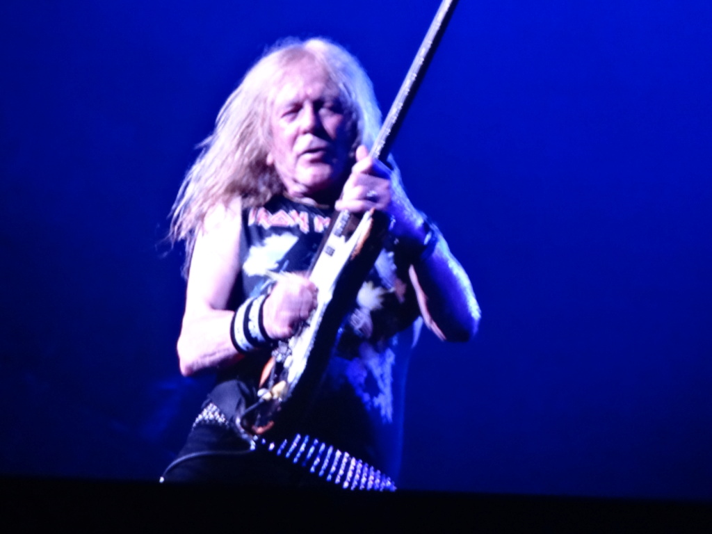 IRON MAIDEN : Paris, AccorHotels Arena, 6/7/18 Dsc03038