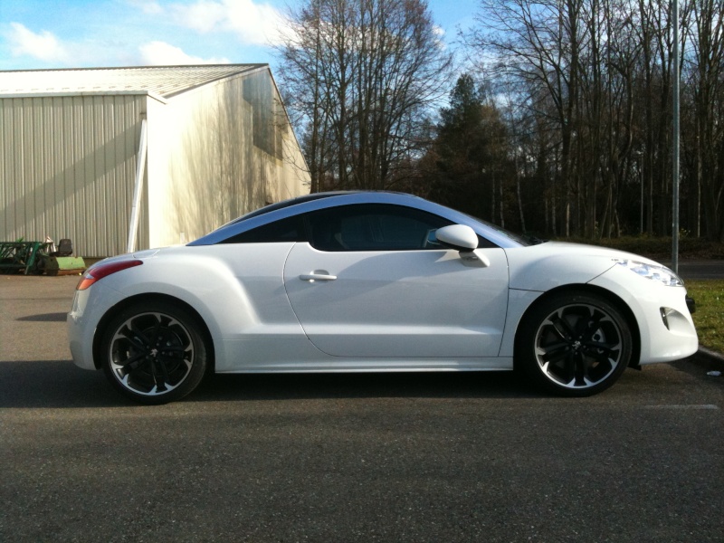 RCZ 1.6 THP 200ch / blanc opale de Cydno Photo210