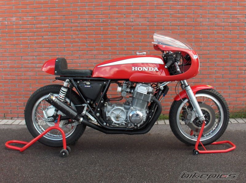 ATTENTION C'EST BEAU : Honda CB750 Café Type Motorimoda Bikepi12
