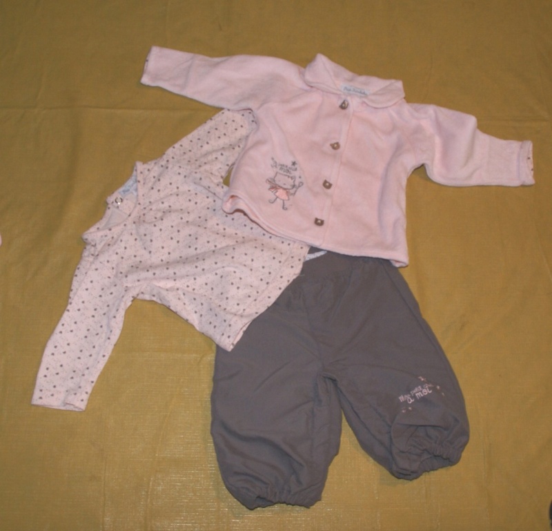 habits bébé et puériculture Dsc01216
