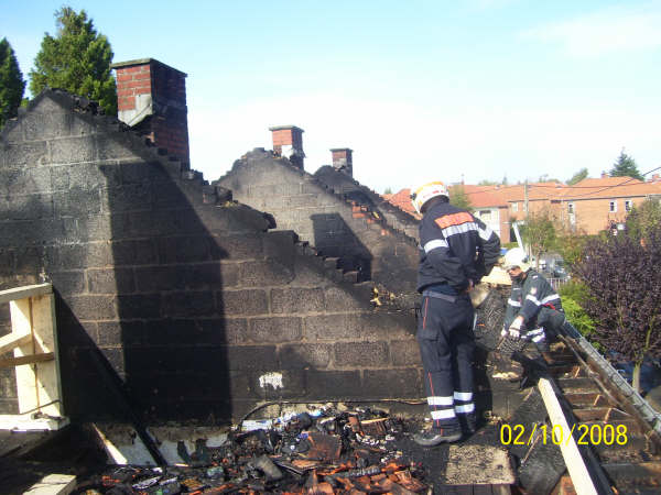 incendie chapelle lez herlaimont 100_8624