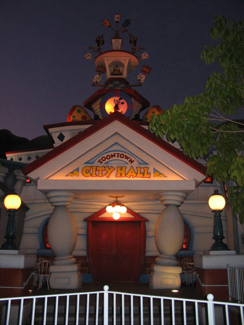 Disneyland California - ToonTown  1410