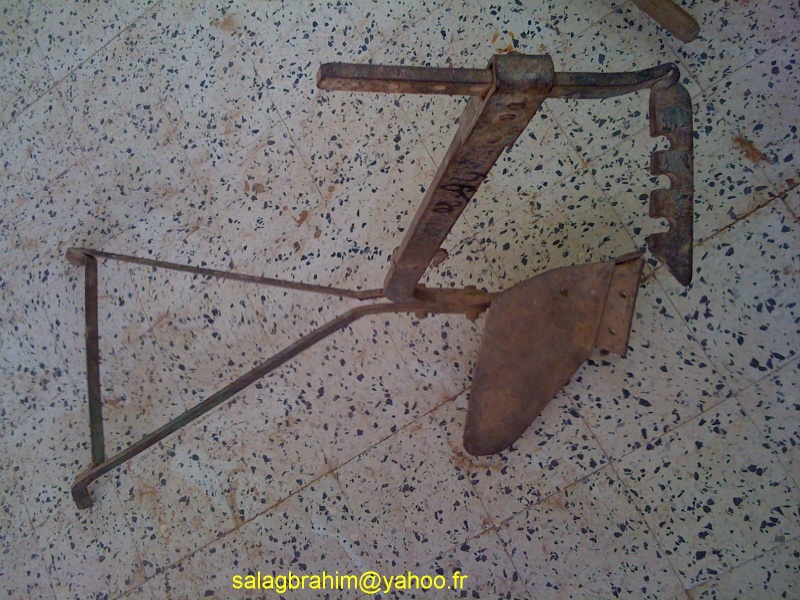 صور أدوات أثرية لمتحف بدار الشباب والرياضة بني ونيف ولاية بشار Photo_20