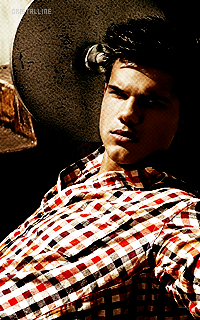 Scared of the moon  ▌William H. Owen ft Taylor Lautner 21keds10