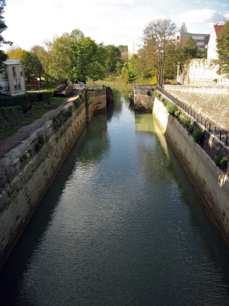 Le canal Cornillon, automne 1991. Img_1210