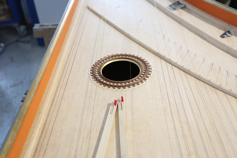 [Lutherie] Fabrication d'un clavecin. - Page 27 01_aou15