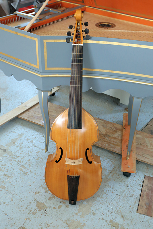 Découverte de la lutherie et fabrication d'une viole de gambe... - Page 36 09_aou16