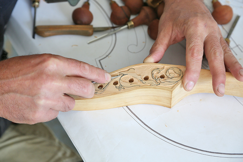 [Lutherie] Viole de gambe à 7 cordes. - Page 11 25_sep10