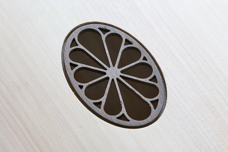 [Lutherie] Viole de gambe à 7 cordes. - Page 8 26_aou15