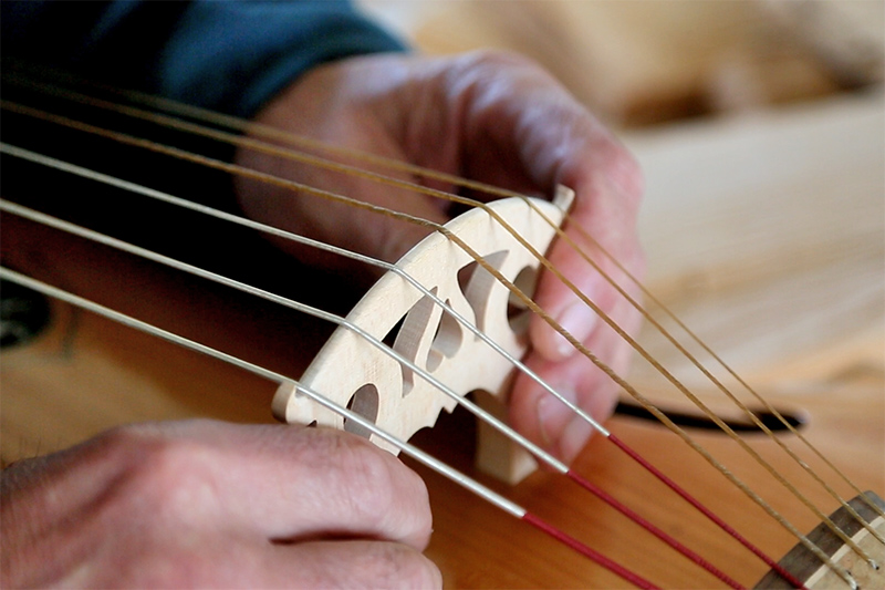 [Lutherie] Viole de gambe à 7 cordes. - Page 16 Sans_151