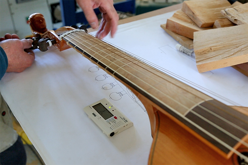 [Lutherie] Viole de gambe à 7 cordes. - Page 16 Sans_153