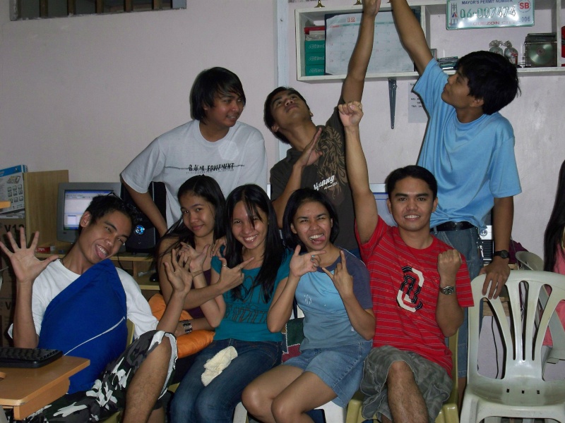 Post Your Barkada Pics Here - Page 5 100_0311