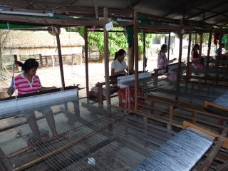 Mère et fille au Cambodge P1130621