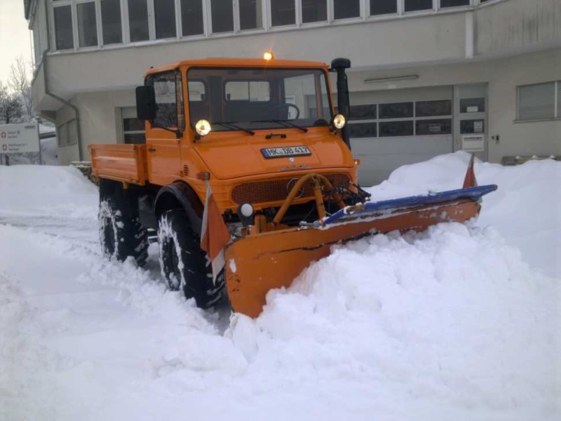 photos unimog chasse neige - Page 2 Schnee10