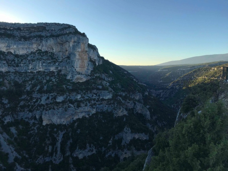 Les gorges de La Nesque en duo. 11857210