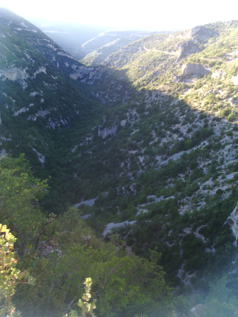 Les gorges de La Nesque en duo. Img_2040