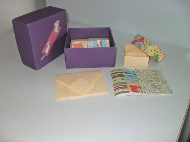Item 144 - Hand Crafted set of Notelets and gift box #3 Xmas_163