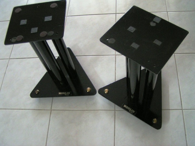 Merlin Triangle Speaker Stand (SOLD) Merlin10