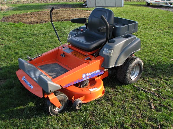 Stolen Trailer, Husquavarna cz4217 mower and Ariens ezr 1542 Mower11