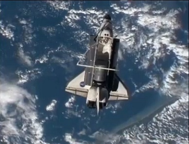 [STS-131 / ISS19A] Discovery : déroulement de la mission - Page 20 Sans_407