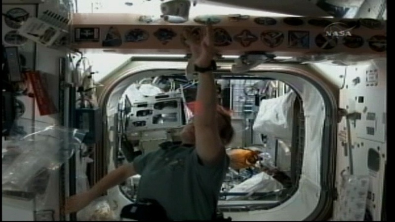 [STS-130] Endeavour : fil dédié au suivi de la mission. - Page 13 Vlcsna46