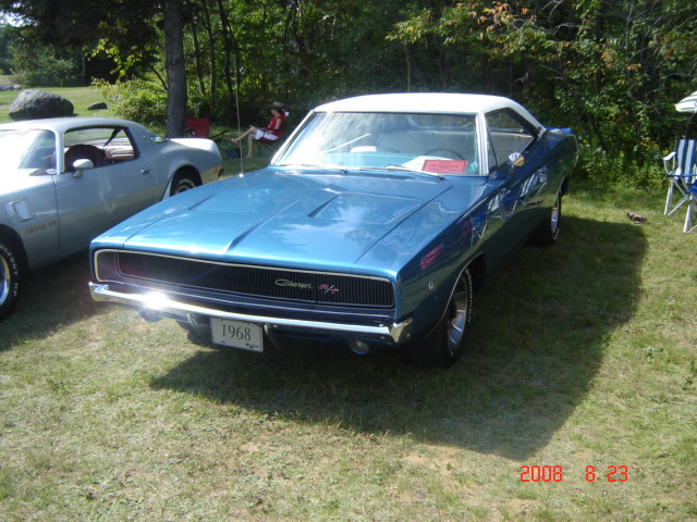 charger - les Dodge Charger dans les expos du Québec - Page 5 Dsc03410