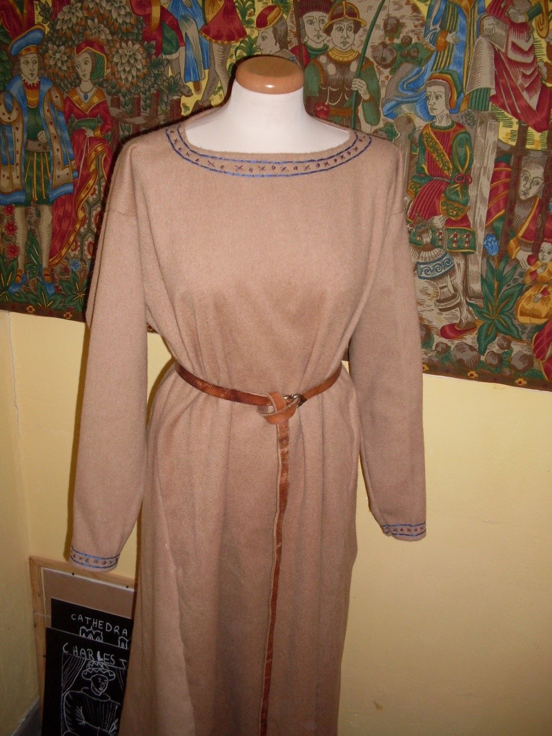 Robe noble XIII siècle Robisa10