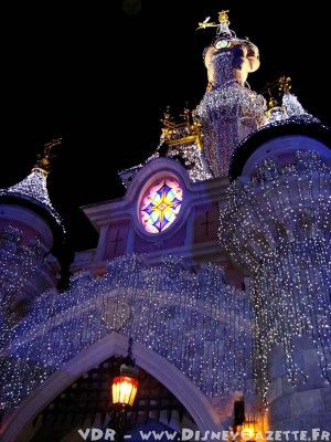 "Il Natale Incantato di Disneyland Paris - 2010 " - Pagina 59 Petit_37