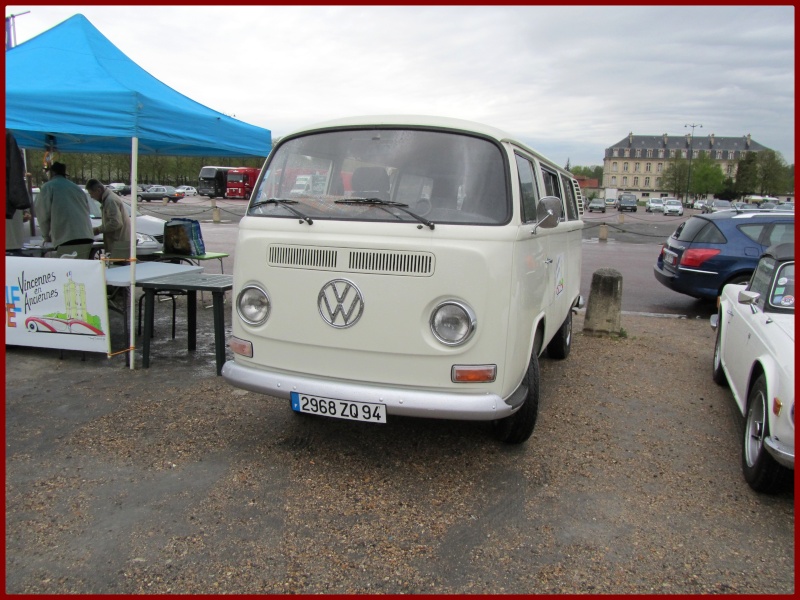 Voitures anciennes Vincennes avril 2011 00717