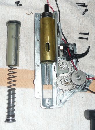 M4 Démontage de la réplique et entretien de la gearbox V2 _p102040