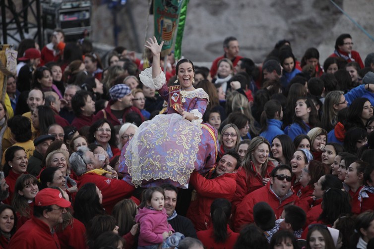 FALLAS 2011!!! Y LA PRIMERA MASCLETÁ DE CARRASCA !!! 20110212