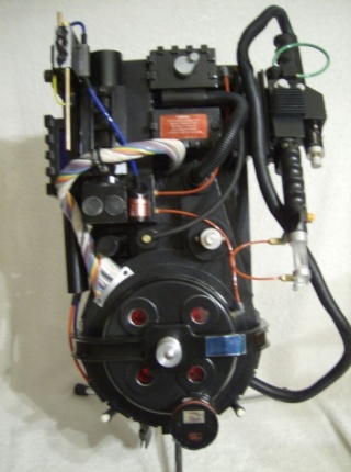 GB1 proton pack with lights and sound..... 3816_612