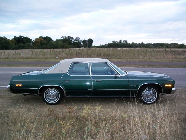 Plymouth Gran Fury 1976 Pgf56_11