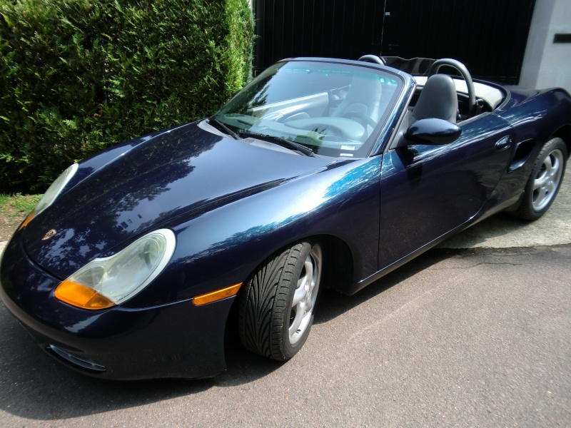 VENDS PORSCHE BOXSTER 2.7 Angle_14