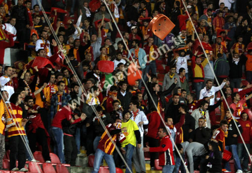 Galatasaray - Besiktas 28.11.2010 Fft11_18