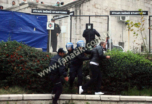 Besiktas - Bursaspor 05.12.2010 Fft11_31