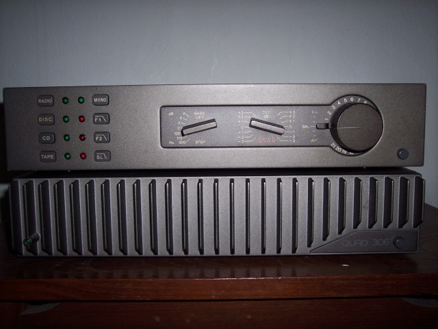 Quad 34 Control Unit and 306 Power Amplifier (Sold) 100_7614