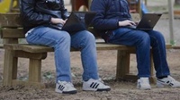 solo - Jóvenes dominados por Internet... Jovene10
