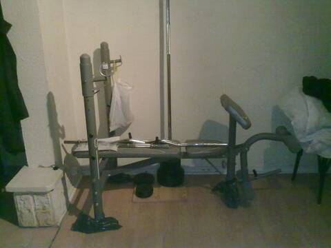 A VENDRE] Banc de Musculation (BM 160) / Kit 52Kg / Barre curl / Lestes