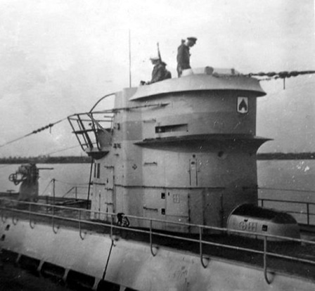 La guerre sous-marine et de surface 1939 - 1945 - Page 39 16510