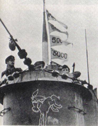 La guerre sous-marine et de surface 1939 - 1945 - Page 62 33810