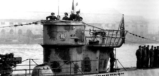 La guerre sous-marine et de surface 1939 - 1945 - Page 33 8314