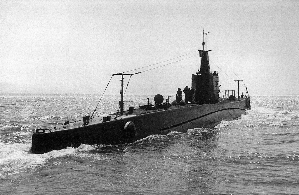 La guerre sous-marine et de surface 1939 - 1945 - Page 34 Da_vin10