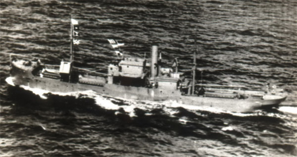 La guerre sous-marine et de surface 1939 - 1945 - Page 66 Pompoo10