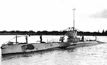 La guerre sous-marine et de surface 1939 - 1945 - Page 57 R-12_s10
