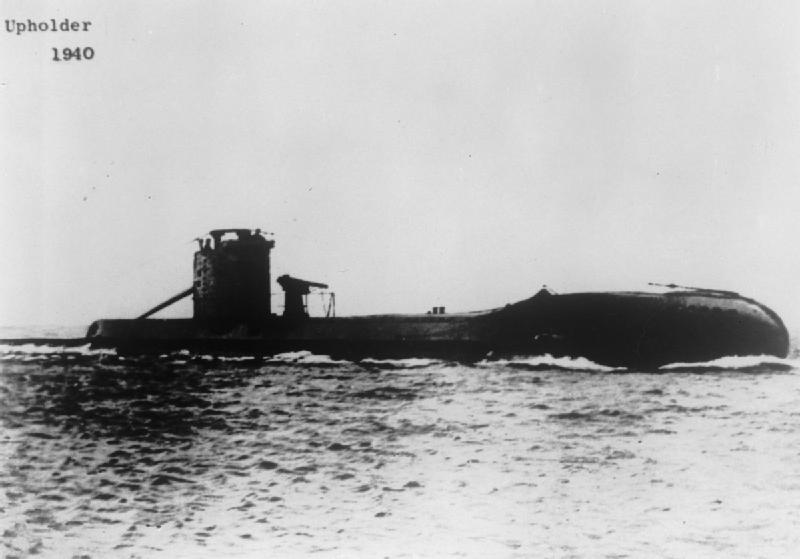 La guerre sous-marine et de surface 1939 - 1945 - Page 29 Uphold12
