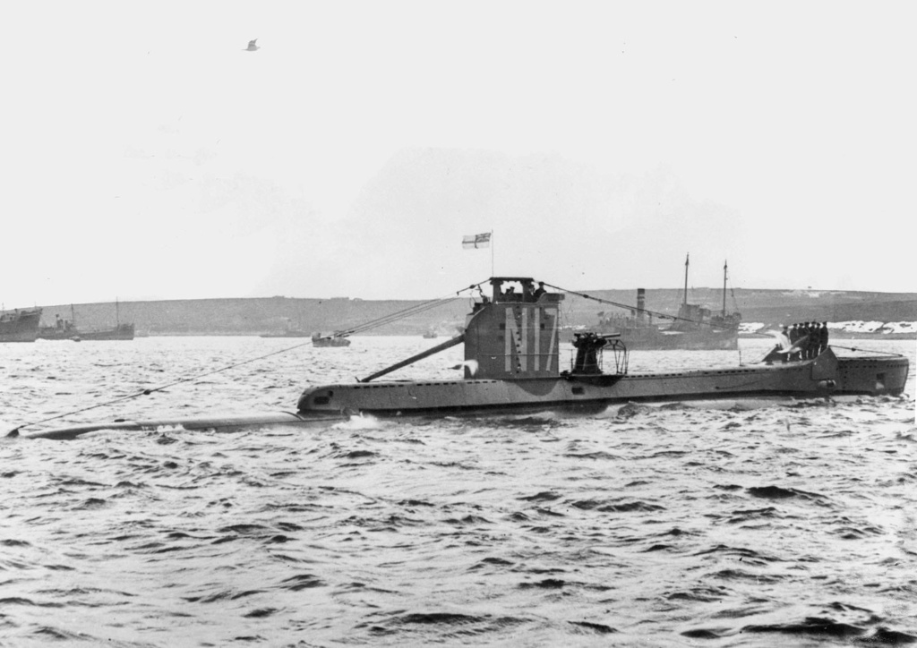 La guerre sous-marine et de surface 1939 - 1945 - Page 30 Urge_010